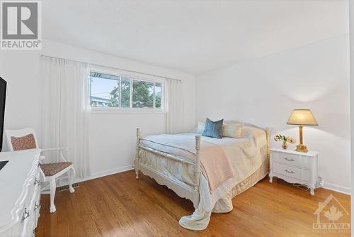 53 Wigan Drive, Ottawa, ON - Indoor Photo Showing Bedroom