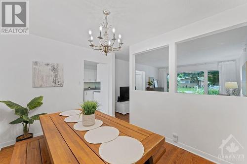 53 Wigan Drive, Ottawa, ON - Indoor Photo Showing Dining Room