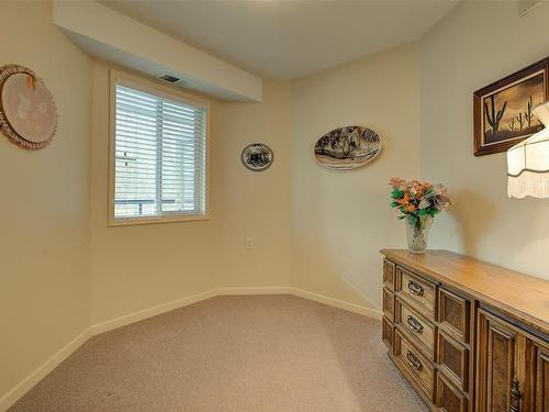 117-3157 Casorso Road, Kelowna, BC - Indoor Photo Showing Other Room