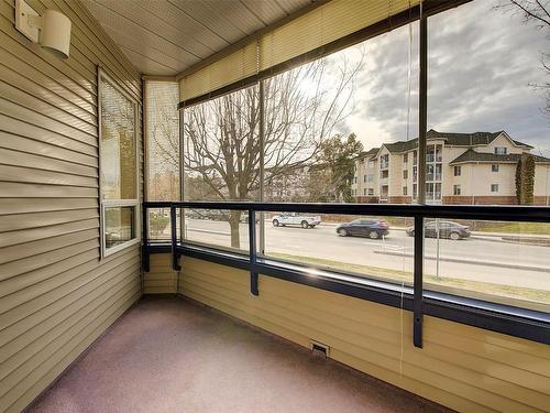 117-3157 Casorso Road, Kelowna, BC - Outdoor With Balcony With Exterior