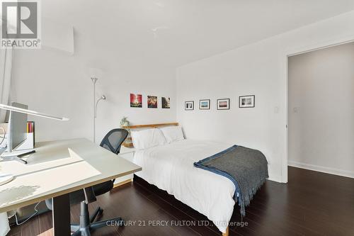 2411 - 210 Victoria Street, Toronto, ON - Indoor Photo Showing Bedroom