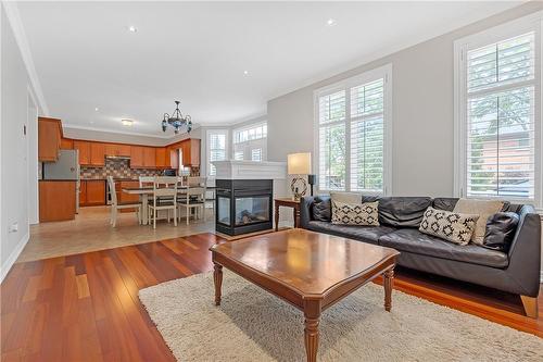 16 Gristmill Place, Hamilton, ON - Indoor Photo Showing Kitchen With Double Sink