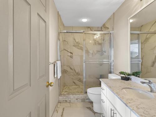 1108 Burgess Way, Kamloops, BC - Indoor Photo Showing Bathroom