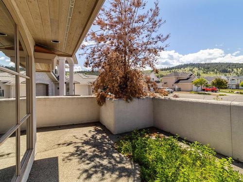 1108 Burgess Way, Kamloops, BC - Indoor Photo Showing Other Room