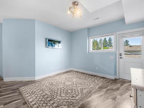 681 Monarch Drive, Kamloops, BC - Indoor Photo Showing Other Room