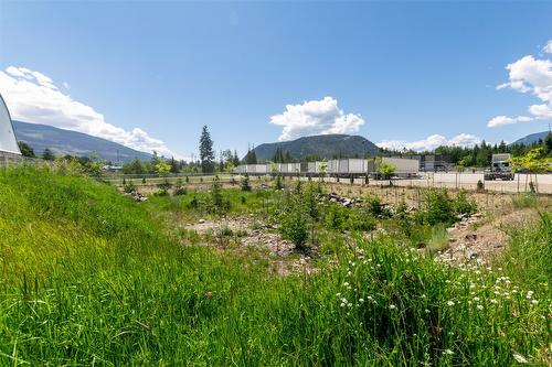 513 Thomsen Place, Sicamous, BC 