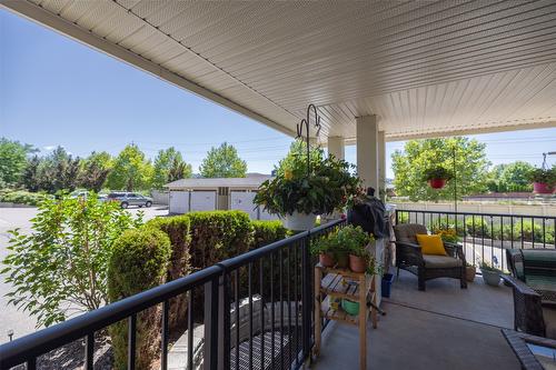 113-1350 Ridgeway Drive, Kelowna, BC 