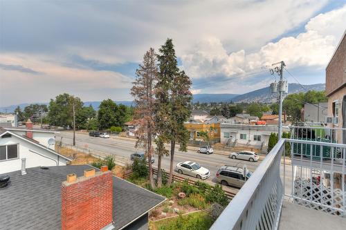 203-95 Eckhardt Avenue, Penticton, BC - Outdoor With View