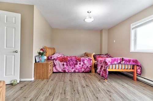 203-95 Eckhardt Avenue, Penticton, BC - Indoor Photo Showing Bedroom