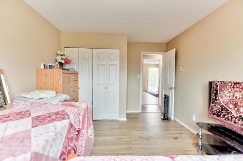 203-95 Eckhardt Avenue, Penticton, BC - Indoor Photo Showing Bedroom