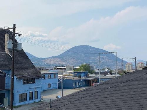 203-95 Eckhardt Avenue, Penticton, BC - Outdoor With View
