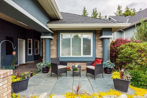 4187 Gallaghers Crescent, Kelowna, BC - Outdoor With Deck Patio Veranda