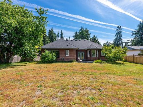 8979 Henderson Rd, Black Creek, BC 