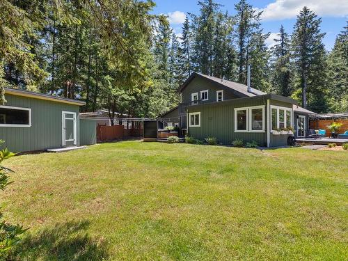 1282 Wilkinson Rd, Comox, BC 