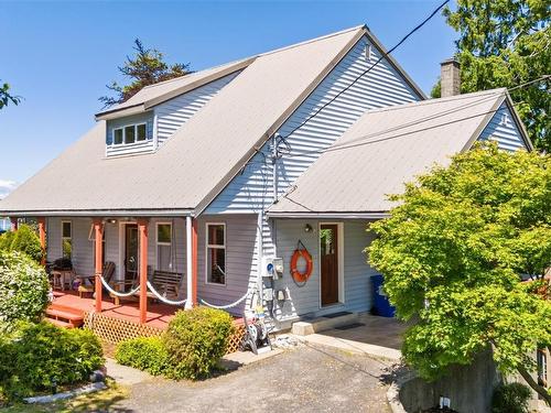 131 Garden St, Ucluelet, BC 