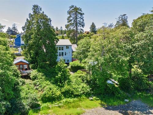 131 Garden St, Ucluelet, BC 