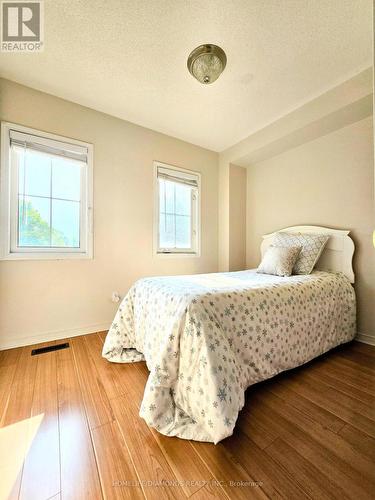 14 - 1775 Valley Farm Road, Pickering (Town Centre), ON - Indoor Photo Showing Bedroom