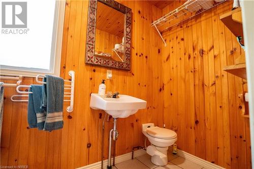 1407 Northshore Road, North Bay, ON - Indoor Photo Showing Bathroom