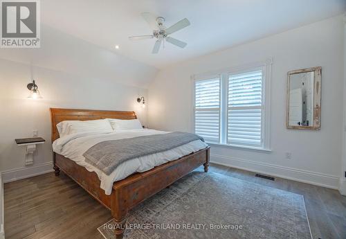 317 Hyman Street, London, ON - Indoor Photo Showing Bedroom