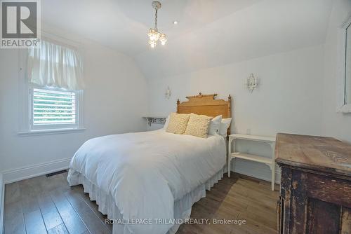 317 Hyman Street, London, ON - Indoor Photo Showing Bedroom