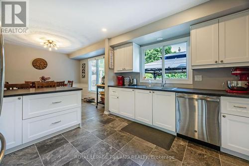 794 Grenfell Drive, London, ON - Indoor Photo Showing Kitchen With Double Sink