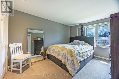 794 Grenfell Drive, London, ON - Indoor Photo Showing Bedroom