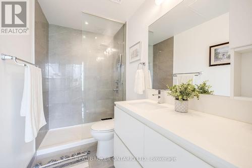 609 - 630 Kingston Road, Toronto, ON - Indoor Photo Showing Bathroom