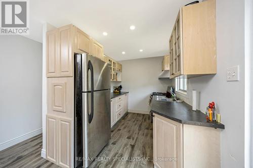 8511 Guelph Line, Milton, ON - Indoor Photo Showing Kitchen