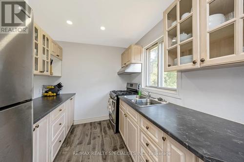 8511 Guelph Line, Milton, ON - Indoor Photo Showing Kitchen With Double Sink