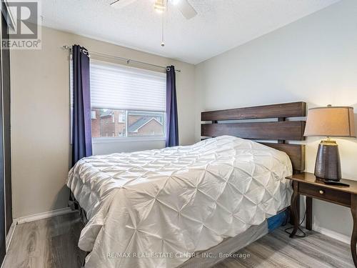 14 Standish Street, Halton Hills, ON - Indoor Photo Showing Bedroom