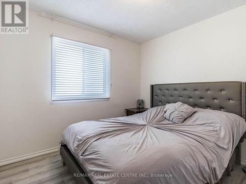 14 Standish Street, Halton Hills, ON - Indoor Photo Showing Bedroom