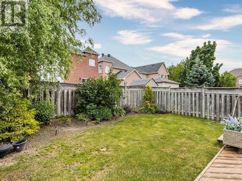 14 Standish Street, Halton Hills, ON - Outdoor