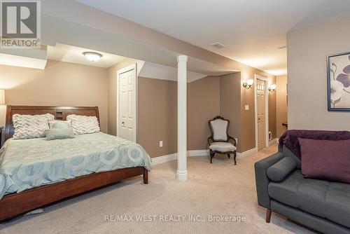 19 Dalzell Avenue, Brampton, ON - Indoor Photo Showing Bedroom