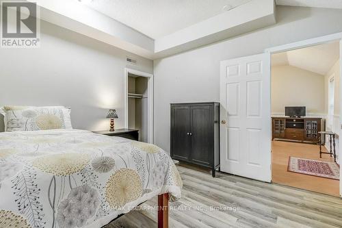 173 Main Street N, Hamilton, ON - Indoor Photo Showing Bedroom