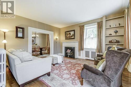 173 Main Street N, Hamilton, ON - Indoor Photo Showing Living Room With Fireplace