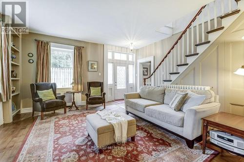 173 Main Street N, Hamilton, ON - Indoor Photo Showing Living Room