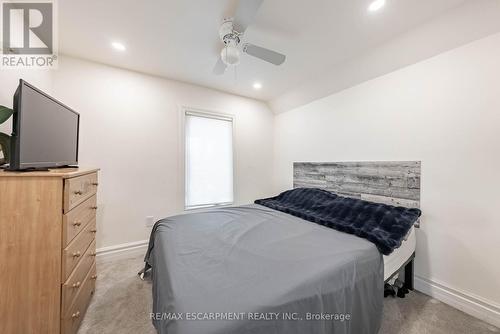23 Baker Street, Hamilton, ON - Indoor Photo Showing Bedroom