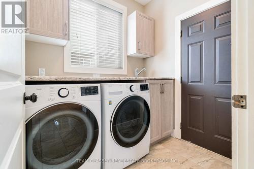 773 Klosters Drive, Waterloo, ON - Indoor Photo Showing Laundry Room