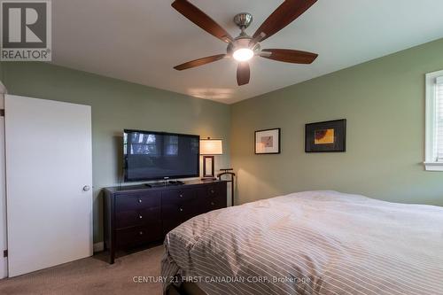 14 Dengate Crescent, London, ON - Indoor Photo Showing Bedroom