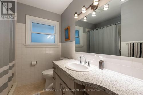 14 Dengate Crescent, London, ON - Indoor Photo Showing Bathroom