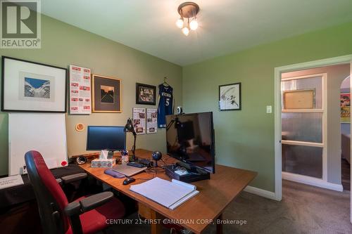 14 Dengate Crescent, London, ON - Indoor Photo Showing Office