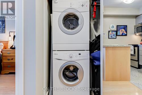 1109 - 18 Harrison Garden Boulevard S, Toronto, ON - Indoor Photo Showing Laundry Room