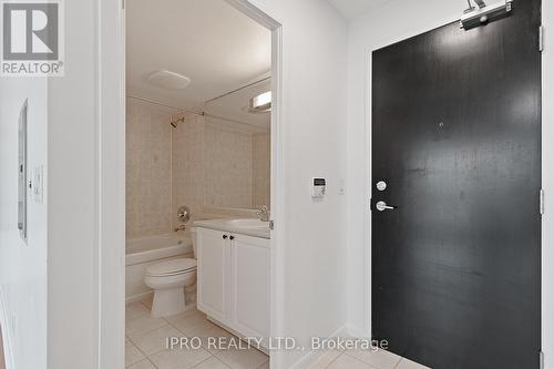 1504 - 18 Yonge Street, Toronto, ON - Indoor Photo Showing Bathroom