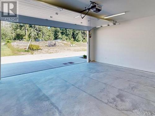 210-7440 Nootka Street, Powell River, BC -  Photo Showing Garage