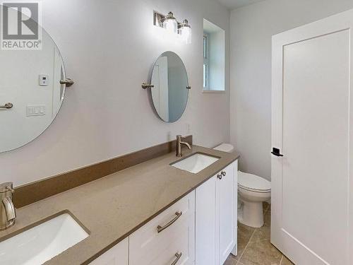 210-7440 Nootka Street, Powell River, BC - Indoor Photo Showing Bathroom