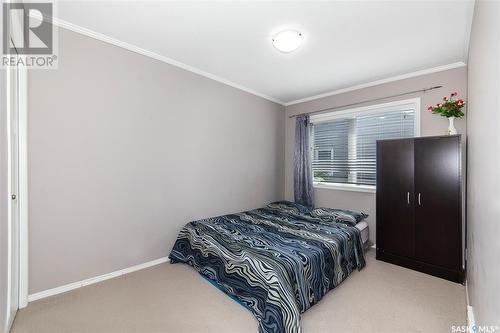 604 715 Hart Road, Saskatoon, SK - Indoor Photo Showing Bedroom