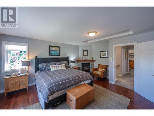 2000 Sandpiper Lane, Penticton, BC - Indoor Photo Showing Bedroom