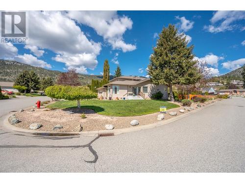 2000 Sandpiper Lane, Penticton, BC - Outdoor