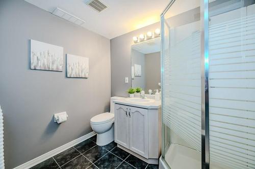 4142 Bianca Forest Drive, Burlington, ON - Indoor Photo Showing Bathroom