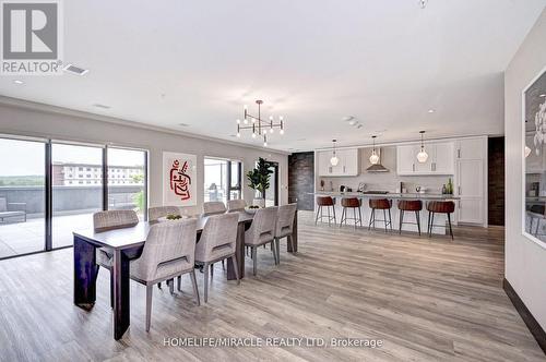 910 - 15 Glebe Street N, Cambridge, ON - Indoor Photo Showing Dining Room